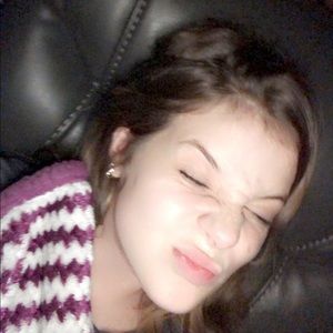 Meet your Posher, Annie